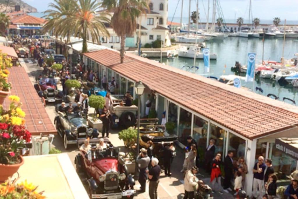 Marina Beach Aiguadolc سيدجيس المظهر الخارجي الصورة